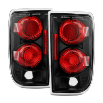 Chevy Blazer 95-05 / Jimmy 95-05 / Oldsmobile Bravada 96-01 Euro-style Bakljus - Svarta Spyder Auto